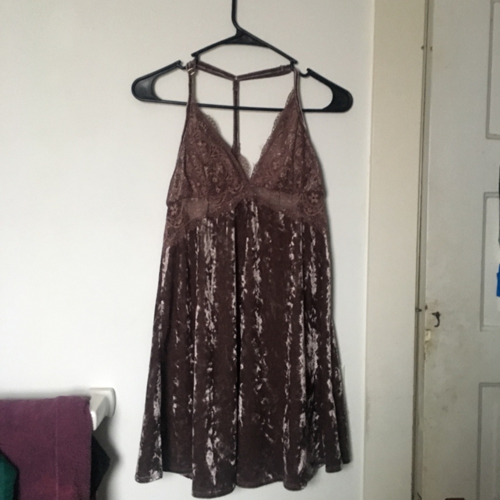 Brand new velvet dress